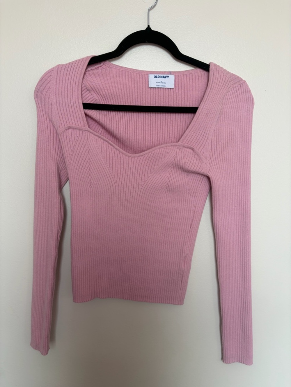 Old Navy Pink Ribbed Long-Sleeve Sweetheart Neck Sweater